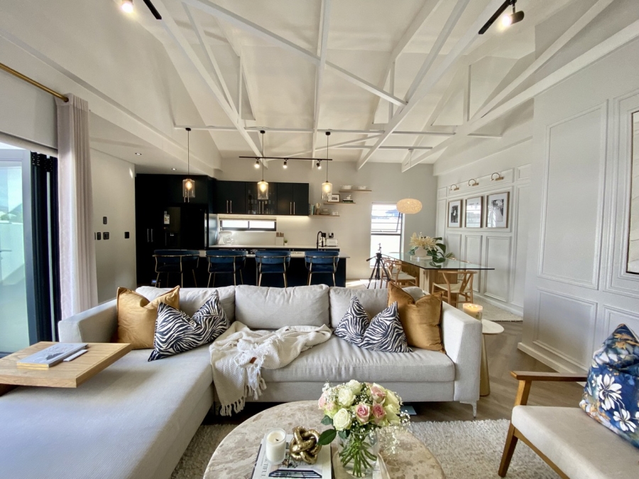 To Let 3 Bedroom Property for Rent in Sandown Western Cape